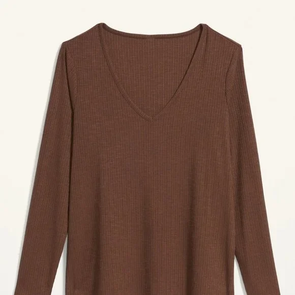Cocoa Brown V Neck Shirt - Picture 2 of 8
